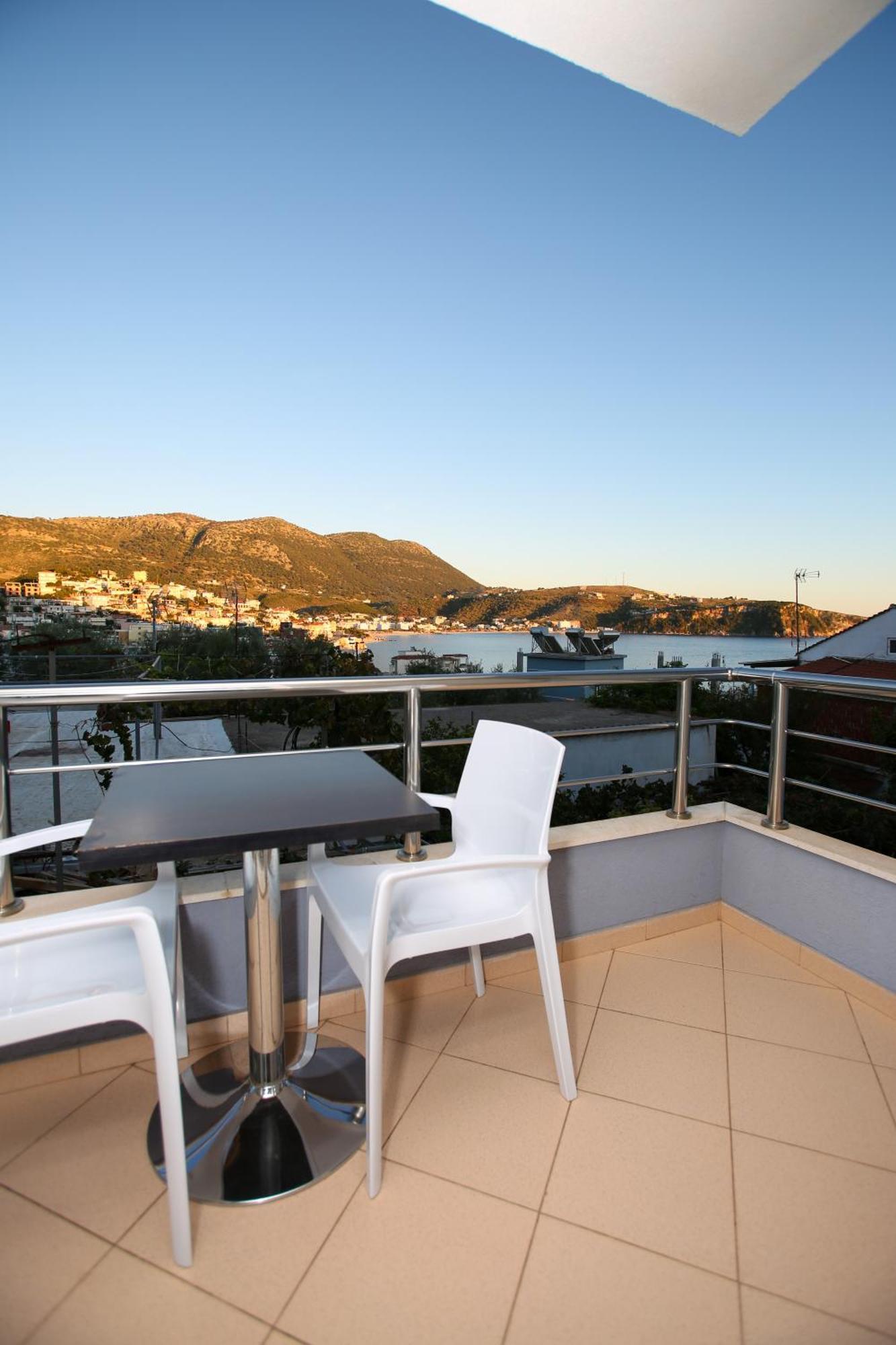 Ferienwohnung Ionian Seaview Himarë Exterior foto